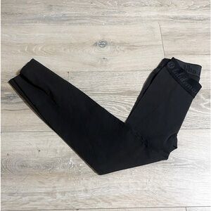 Lululemon women’s black leggings size XS
